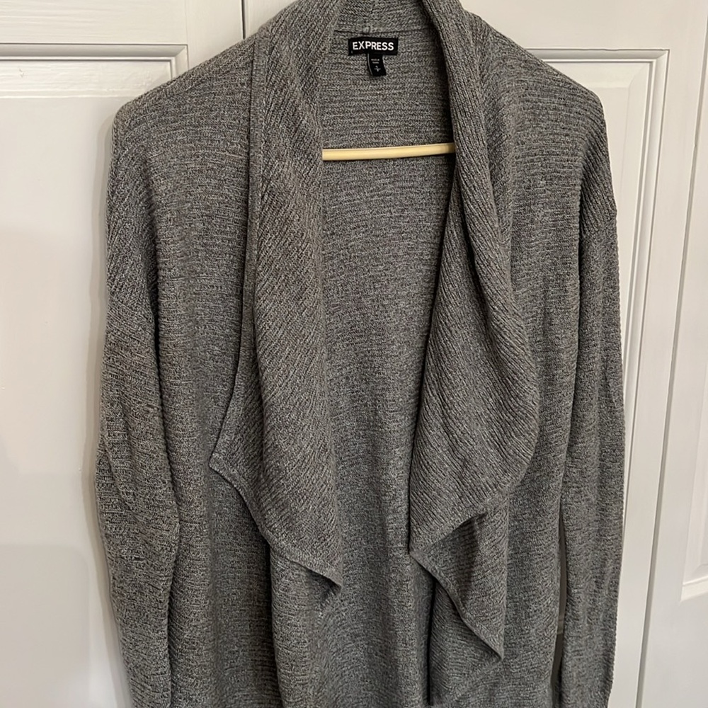 Express Sweater - Picture 3 of 6